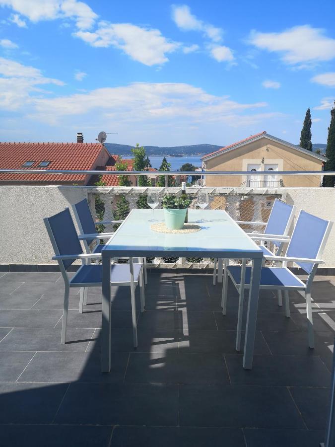 Apartment Tjk Sveti Filip i Jakov Exteriör bild